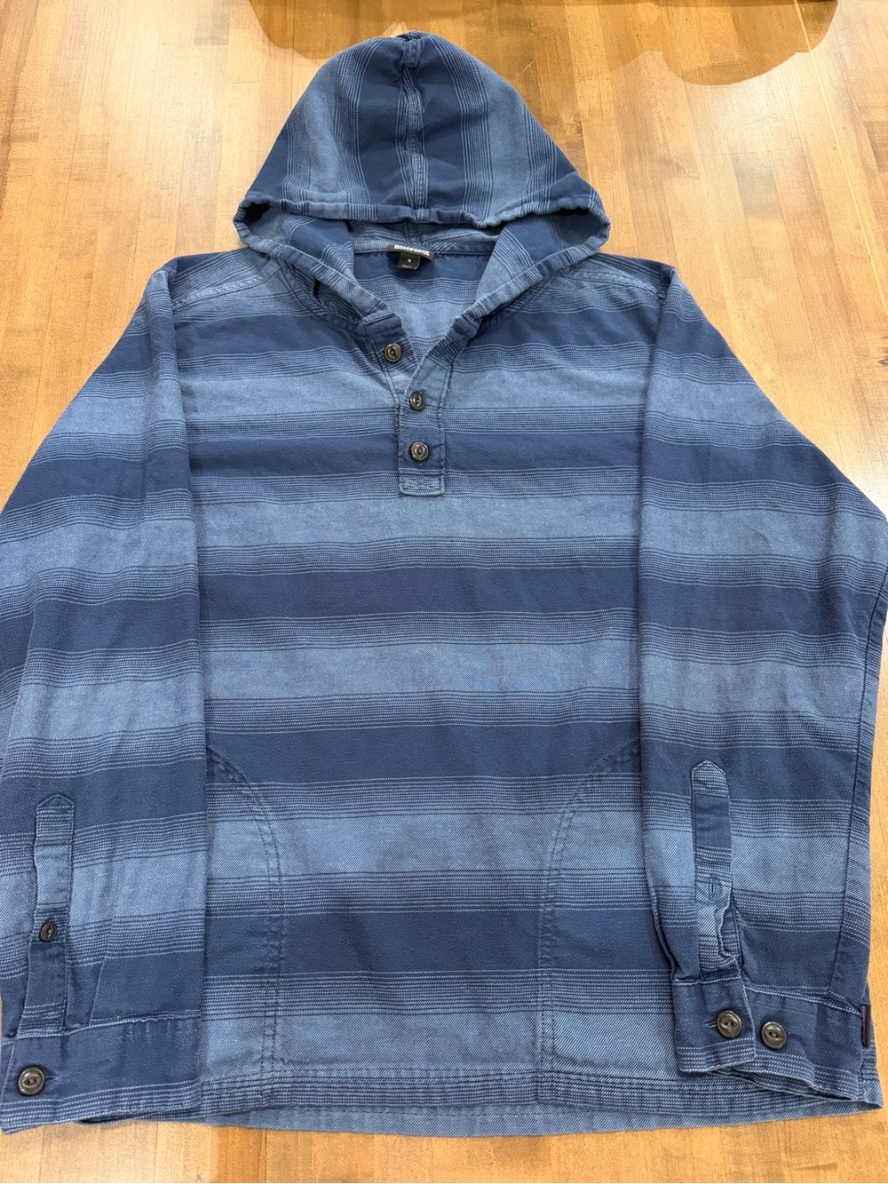 💙 PATAGONIA LIGHTWEIGHT FJORD FLANNEL HOODIE 💙